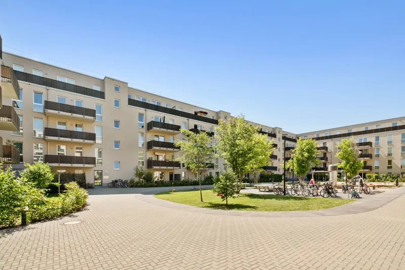 Einziehen und Wohlfühlen: Hochwertige 2-Zimmer-Wohnung — photo 1